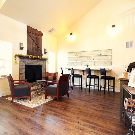 Rest, A Boutique Hotel Plymouth エクステリア 写真
