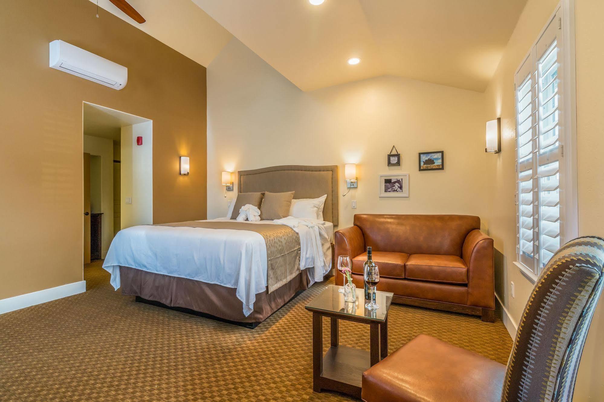 Rest, A Boutique Hotel Plymouth エクステリア 写真